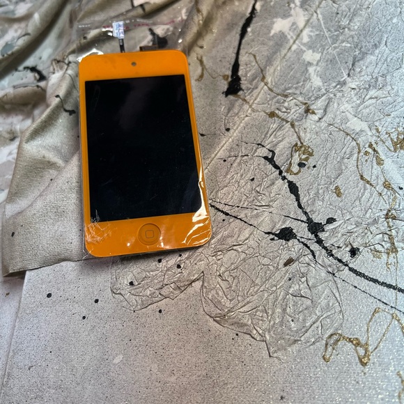 iPod Touch 4th Gen 4 4G Digitizer Panel LCD Screen Assembly Orange - Picture 1 of 3
